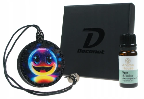 Drewniana zawieszka samochodowa prezent dla kierowcy Deconet Emotka.webp