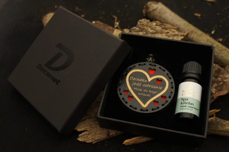 Zapach do samochodu prezent na dzień dziadka