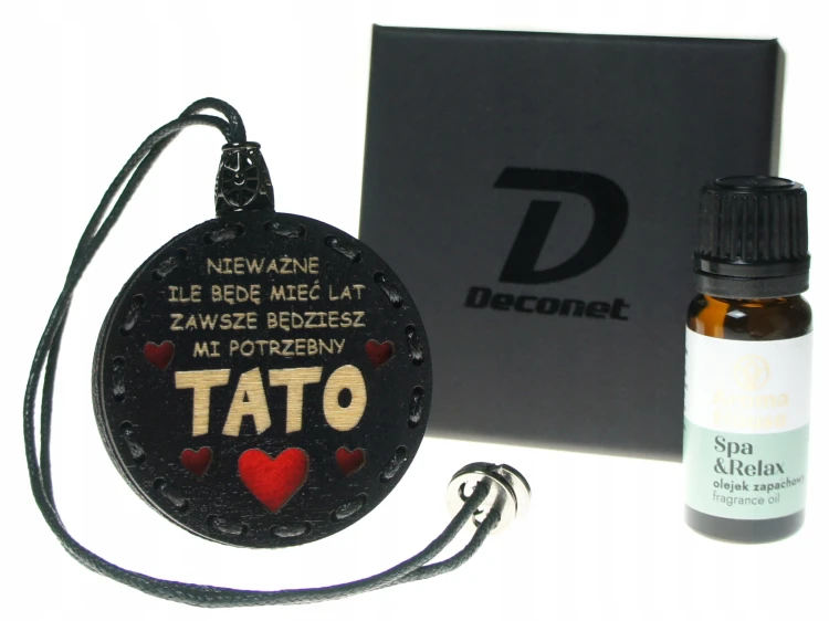 Zapach-do-samochodu-drewniana-zawieszka-Deconet-Prezent-na-dzien-ojca-Waga-produktu-z-opakowaniem-jednostkowym-0-1-kg (4).jpg