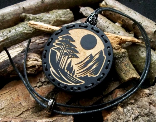 Zapach do samochodu drewniana zawieszka Deconet Black Premium Wood - Góry