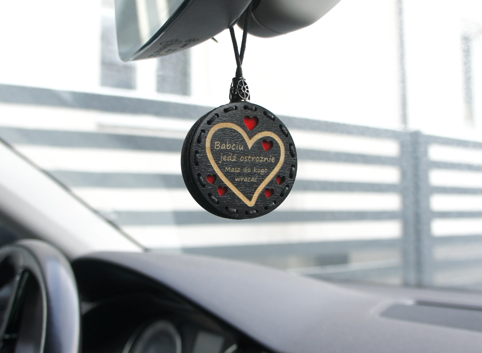 Zawieszka do samochodu prezent na dzień babci